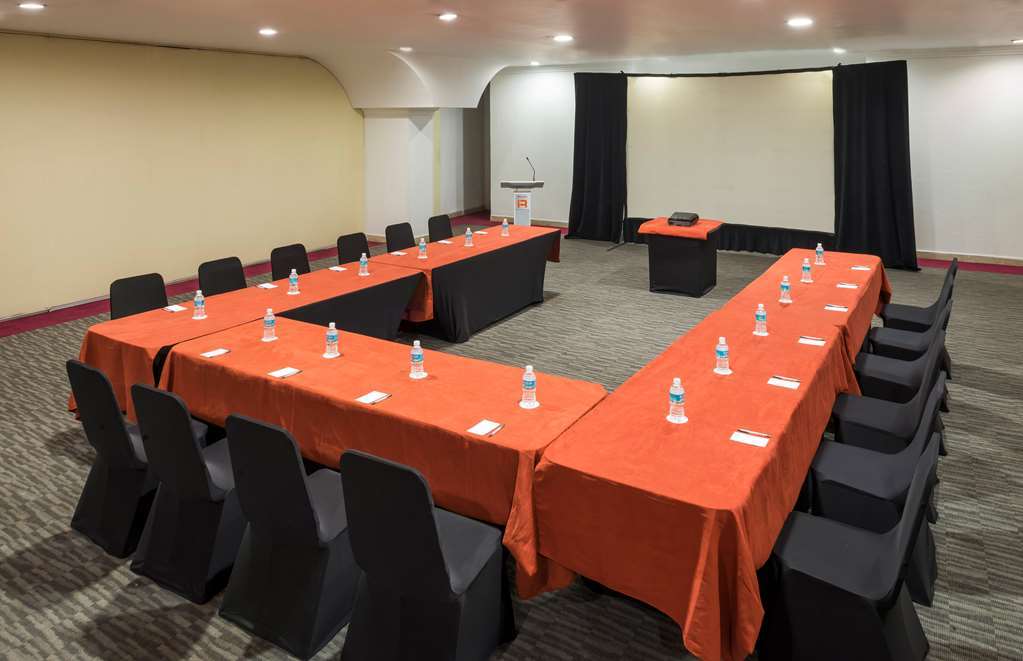 Hotel Plaza Genova Centro Guadalajara Facilități foto